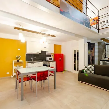 Apartment Joivy Vibrant Open-plan Apt For 6 In Historic Centre *